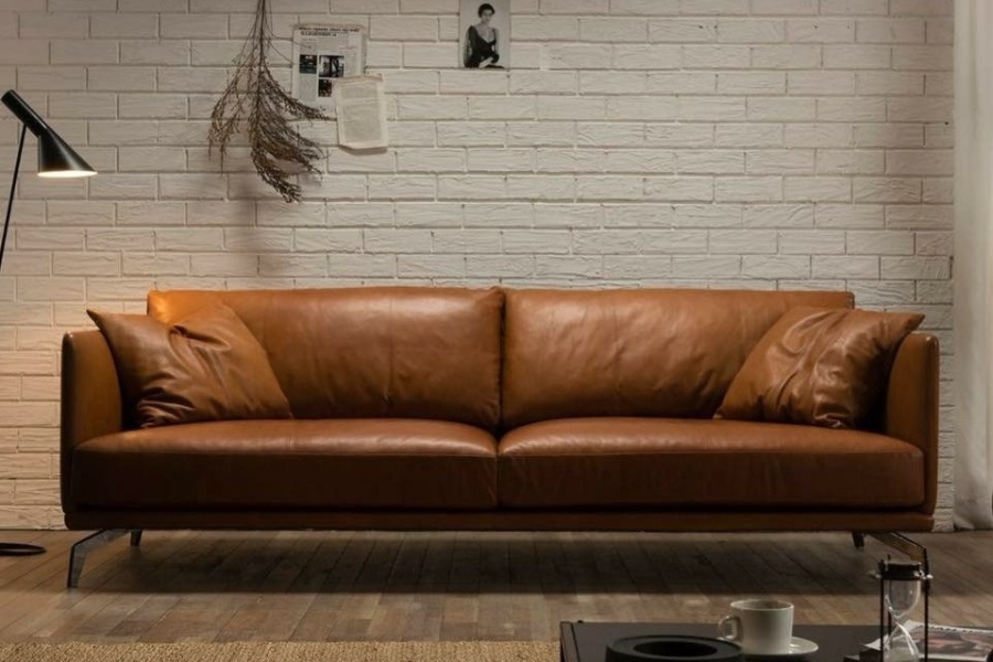 Sofa nâu đem lại vẻ hiện đại, đẹp hài hòa cho căn phòng khách